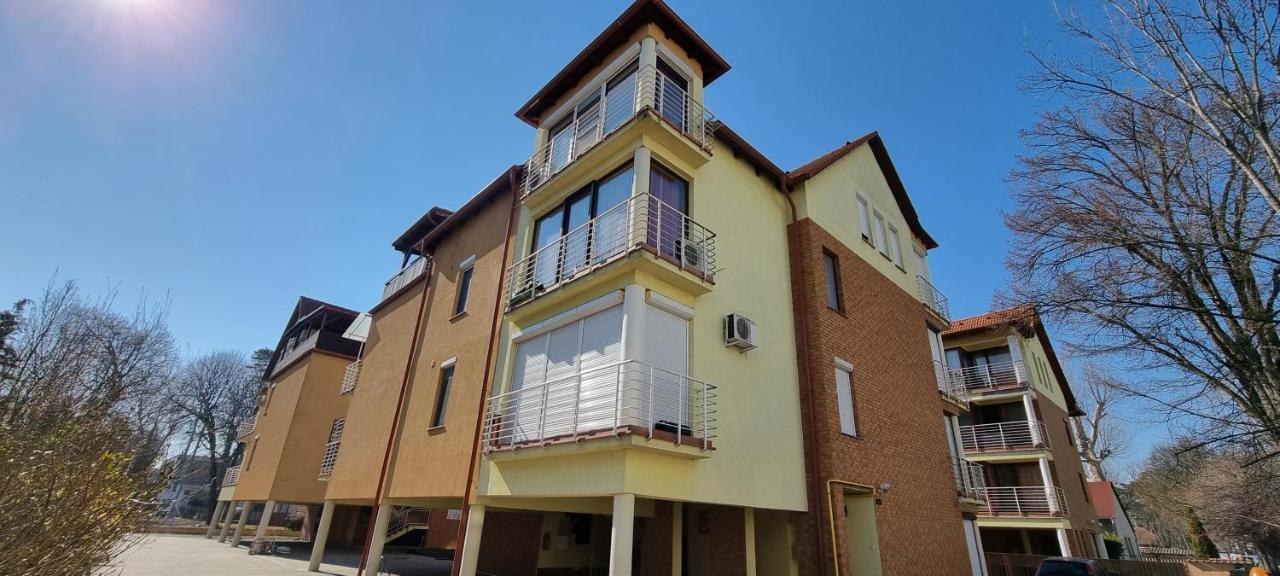 Apartman for 4 Siófok Exterior foto